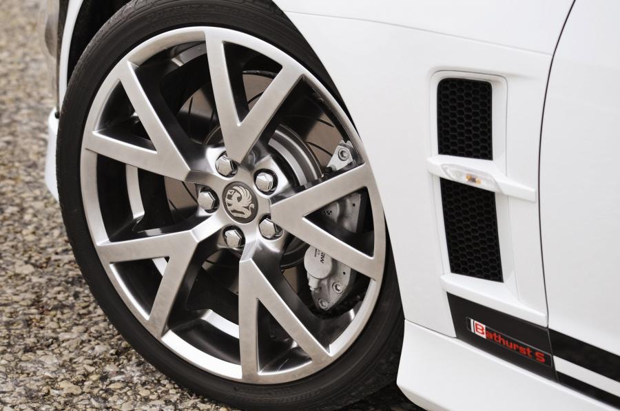  Vauxhall VXR8 Bathurst S Edition 2009 года  (фото 6 из 47)